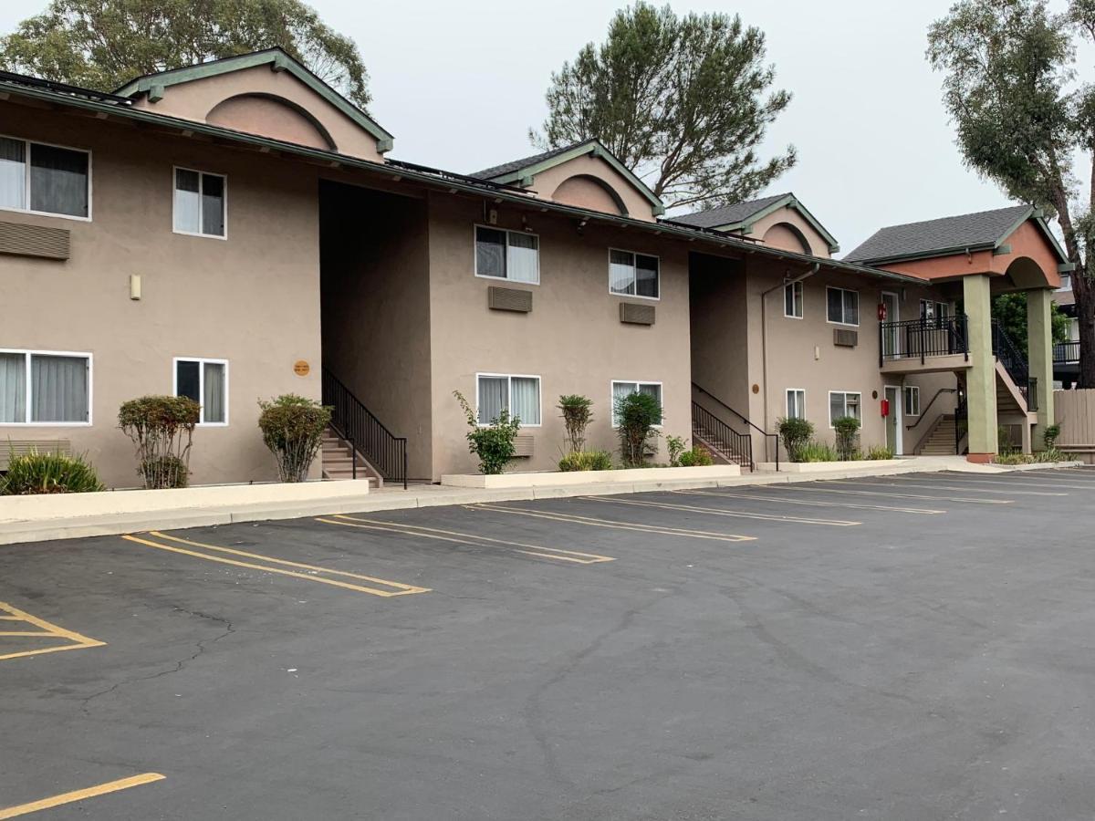 سان لويس أوبيسبو، سان لويس أوبيسبو، كاليفورنيا Olive Tree Inn & Suites المظهر الخارجي الصورة